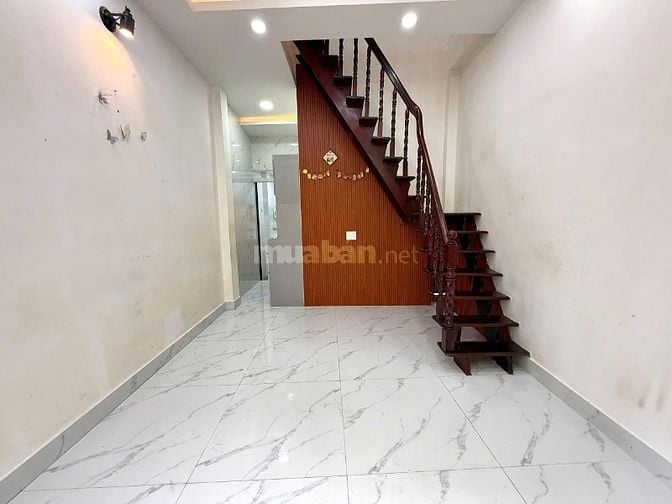 Nhà bán hẻm 129 Nguyễn Trãi p2 q5, 3x7m, 1.lầu BTCT, giá 3,3.tỉ