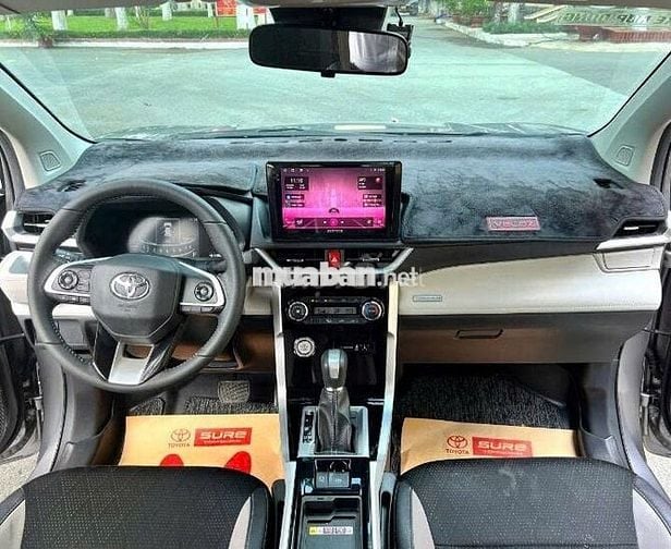 Toyota Veloz Top 1.5 CVT 2025 33.000km