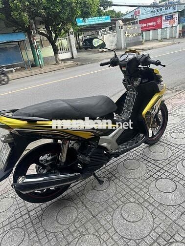 Yamaha Novo 5 Vàng đen đã sử dụng