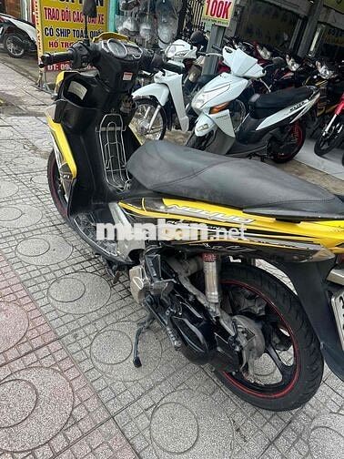 Yamaha Novo 5 Vàng đen đã sử dụng
