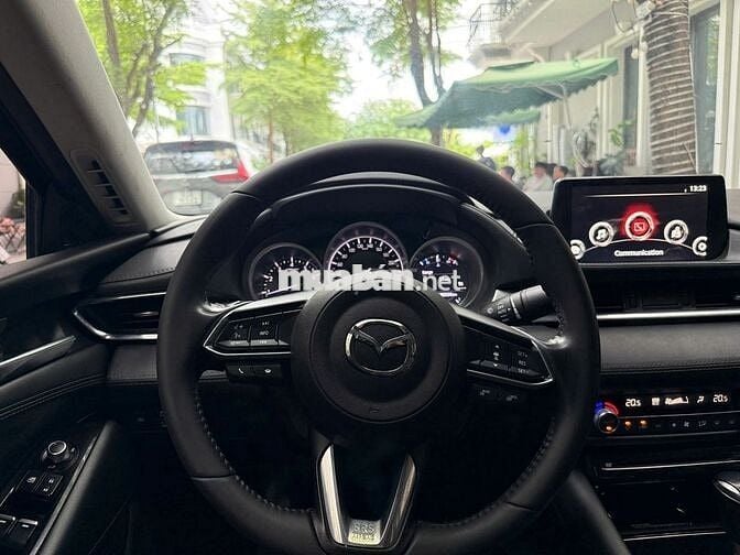 Mazda 6 2020 Premium Trắng - Full Bảo Dưỡng Hãng