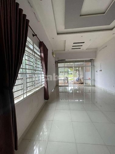 🏠 Bán nhà mặt tiền 36m gần siêu thị GO! 