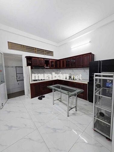 Nhà Full Nội Thất 4,5x20m 2Lầu (4PN 3WC) Đường 10m Thông. Khuông Việt