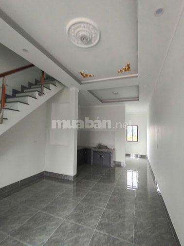 Nhà cho thuê mới xây liến kề mới 100%