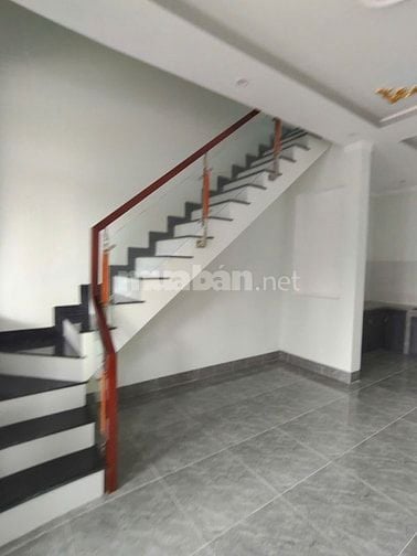 Nhà cho thuê mới xây liến kề mới 100%