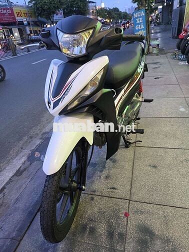 Honda Wave RSX fi 2017 Trắng đen