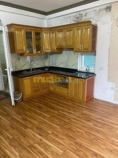 CẦN CHO THUÊ NHÀ NGUYÊN CĂN 5 TẦNG VỪA Ở VÀ KINH DOANH MỌI MẶT HÀNG