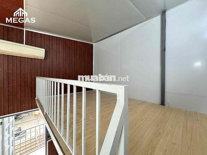 DUPLEX 30M2 BAN CÔNG NGAY TRƯỜNG ĐẠI HỌC NGUYỄN TẤT THÀNH NTTU