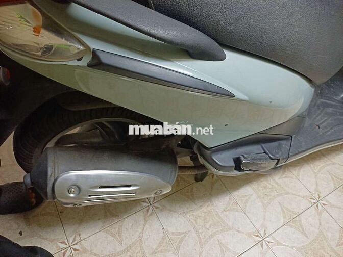 Piaggio Vespa Xám Cổ điển