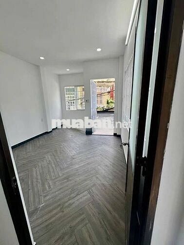 Nhà Nguyên Căn HXH Gần Trần Hưng Đạo  Phường Cầu Kho, Quận 1