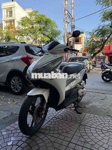Honda Air Blade Trắng