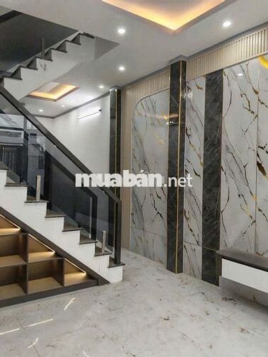BÁN GẤP NHÀ 1 TRỆT 1 LẦU NĂM NGAY CÂY XĂNG ĐỨC HƯNG - ĐỒNG KHỞI