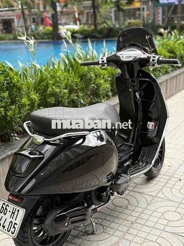 Vespa Sprint 2016 lên kiểng ( Nợ xấu 15tr nhận xe)
