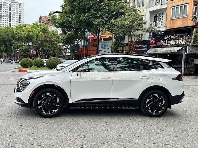 Kia Sportage Signature 2.0G 2024 siêu lướt