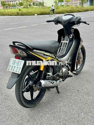 Yamaha Jupiter Gravita Đen vàng