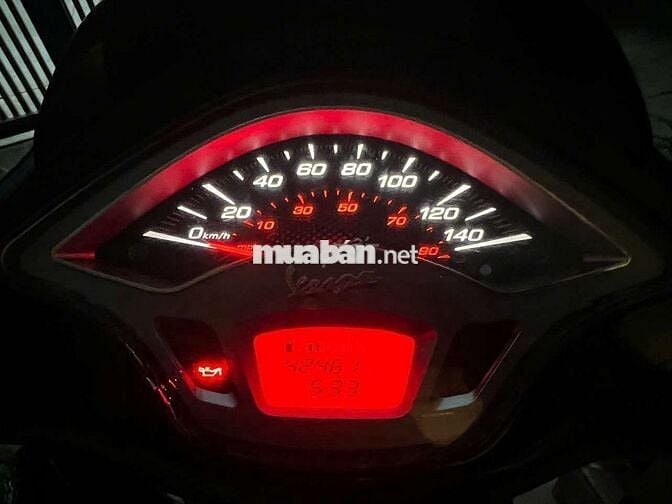 Vespa Sprint ABS. xe đẹp 1 đời chủ sang tên