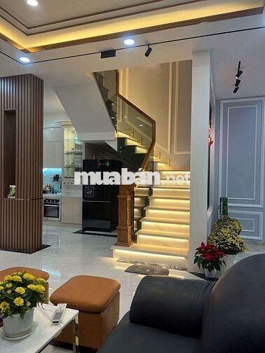 nhà full nội thất .gần khu dân cư Vĩnh Lộc 