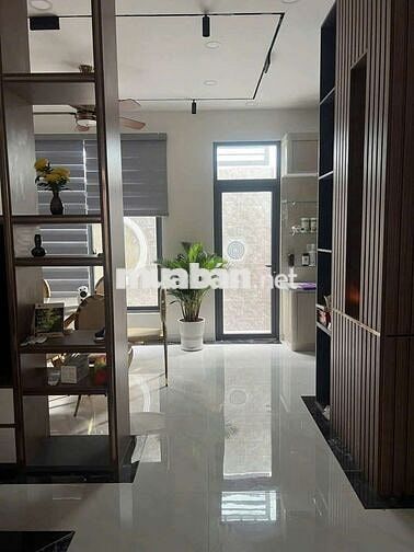 nhà full nội thất .gần khu dân cư Vĩnh Lộc 
