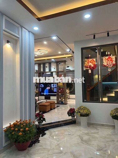 nhà full nội thất .gần khu dân cư Vĩnh Lộc 