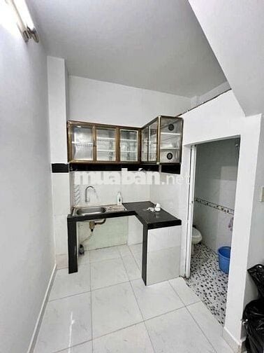 cho thuê nhà lê văn sỹ.p14.quận 3