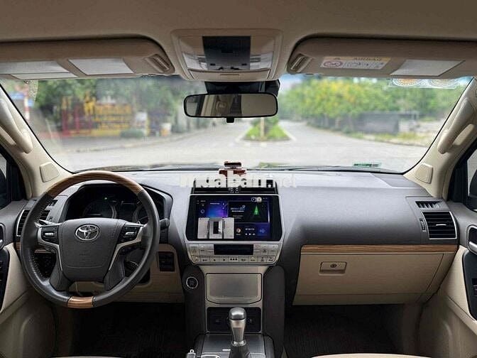 Toyota Hà Đông bán Land Prado 2.7VX 2022 Đen