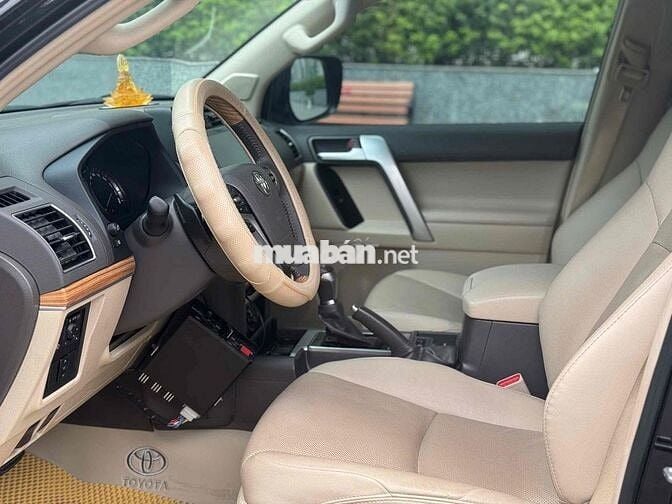 Toyota Hà Đông bán Land Prado 2.7VX 2022 Đen