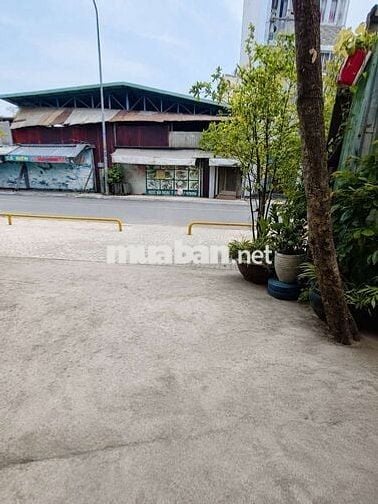Mặt tiền thụt Đàm Thận Huy, Tân Phú nhà 2 mặt trước sau giá 3.5 tỷ TL