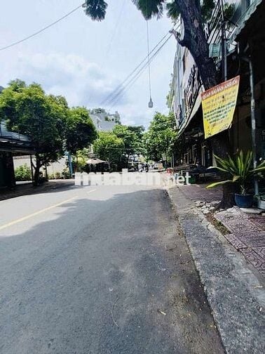 Mặt tiền thụt Đàm Thận Huy, Tân Phú nhà 2 mặt trước sau giá 3.5 tỷ TL