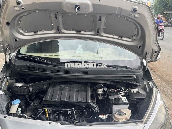 Hyundai Grand i10 Bạc 2017