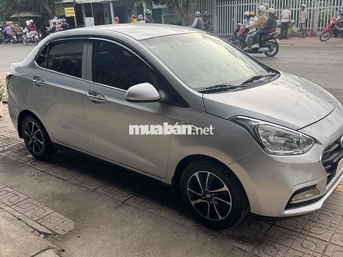 Hyundai Grand i10 Bạc 2017