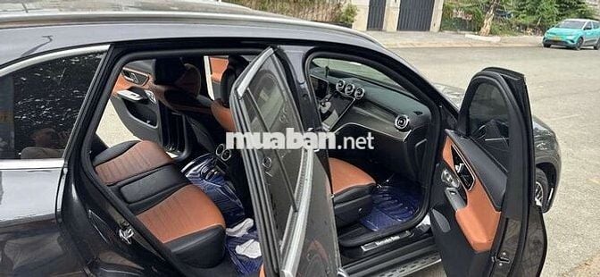 Mercedes-Benz GLC 300 Xám 13.000 km