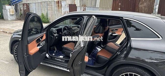 Mercedes-Benz GLC 300 Xám 13.000 km