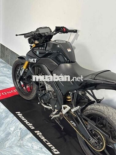 Yamaha MT15 2022 màu Đen