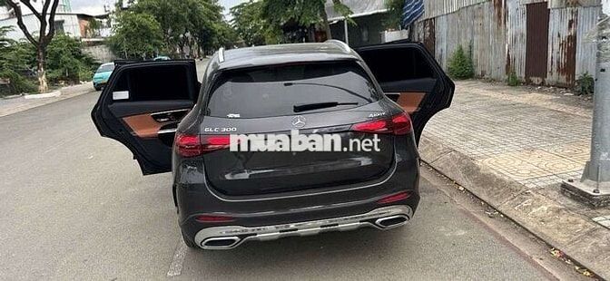 Mercedes-Benz GLC 300 Xám 13.000 km