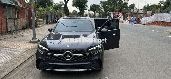 Mercedes-Benz GLC 300 Xám 13.000 km