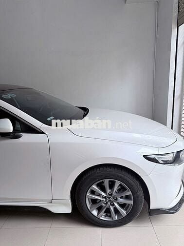 Mazda 3 2023 1.5L Deluxe Trắng