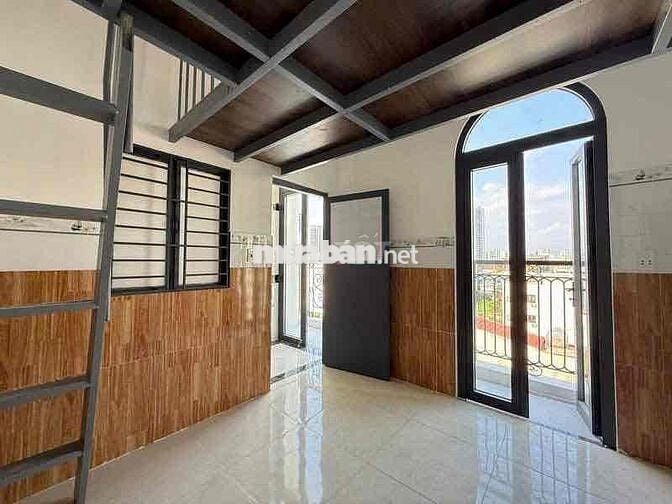 PHÒNG TRỌ GÁC CAO 1m6 - HẦM XE TO