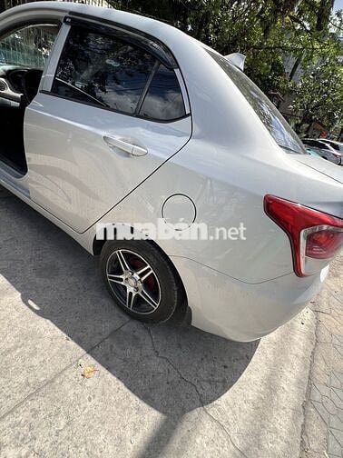 Hyundai Grand i10 Sedan Bạc