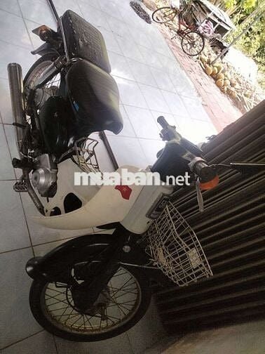 Honda Super Cub 50 Xanh trắng