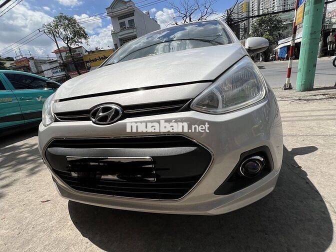 Hyundai Grand i10 Sedan Bạc