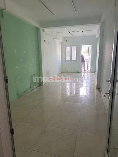 Nhà mặt tiền đường Võ Văn Tần, Phường Xuân Hoà, Hồ Chí Minh