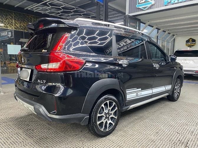 Suzuki XL7 2022 siêu đẹp giá hời