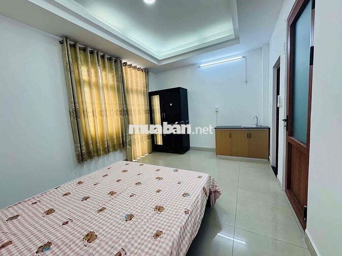 Do có việc nên em cần pass lại phòng mới, chưa ở