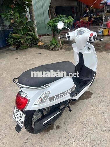Cần bán xe  Kymco Like 50cc màu Trắng