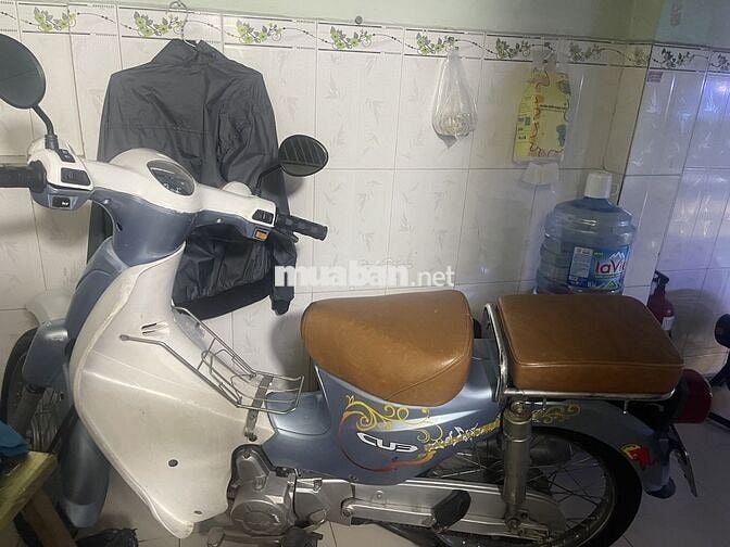 Xe máy Cup 50 Trắng, Xám
