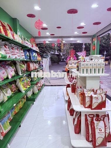 NHÂN VIÊN TƯ VẤN BÁN HÀNG SIÊU THỊ GẠO 