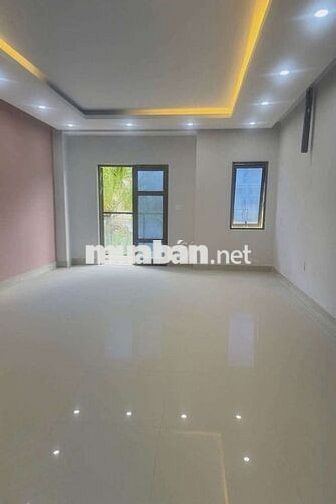 Cho thuê nhà 3 tầng trung lập 17