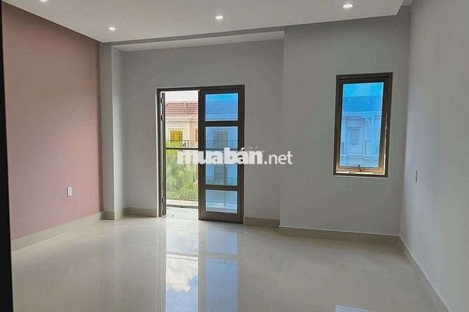 Cho thuê nhà 3 tầng trung lập 17