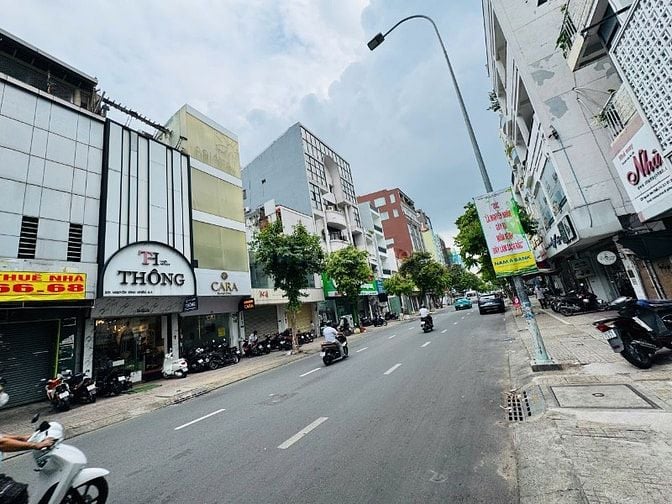 Cho thuê nhà 197-199 Nguyễn Đình Chiểu, Quận 3, 7.5x20m,1 trệt 3 lầu