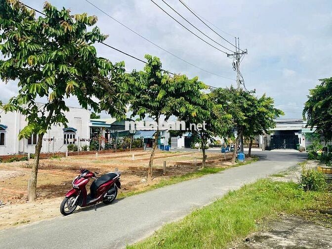 ĐỊNH CƯ ÚC BÁN 750 TRIỆU 571M2 ĐẤT MẶT TIỀN THỊ TRẤN CỦ CHI SHR